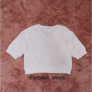 ⭐️Crop Sweater⭐️